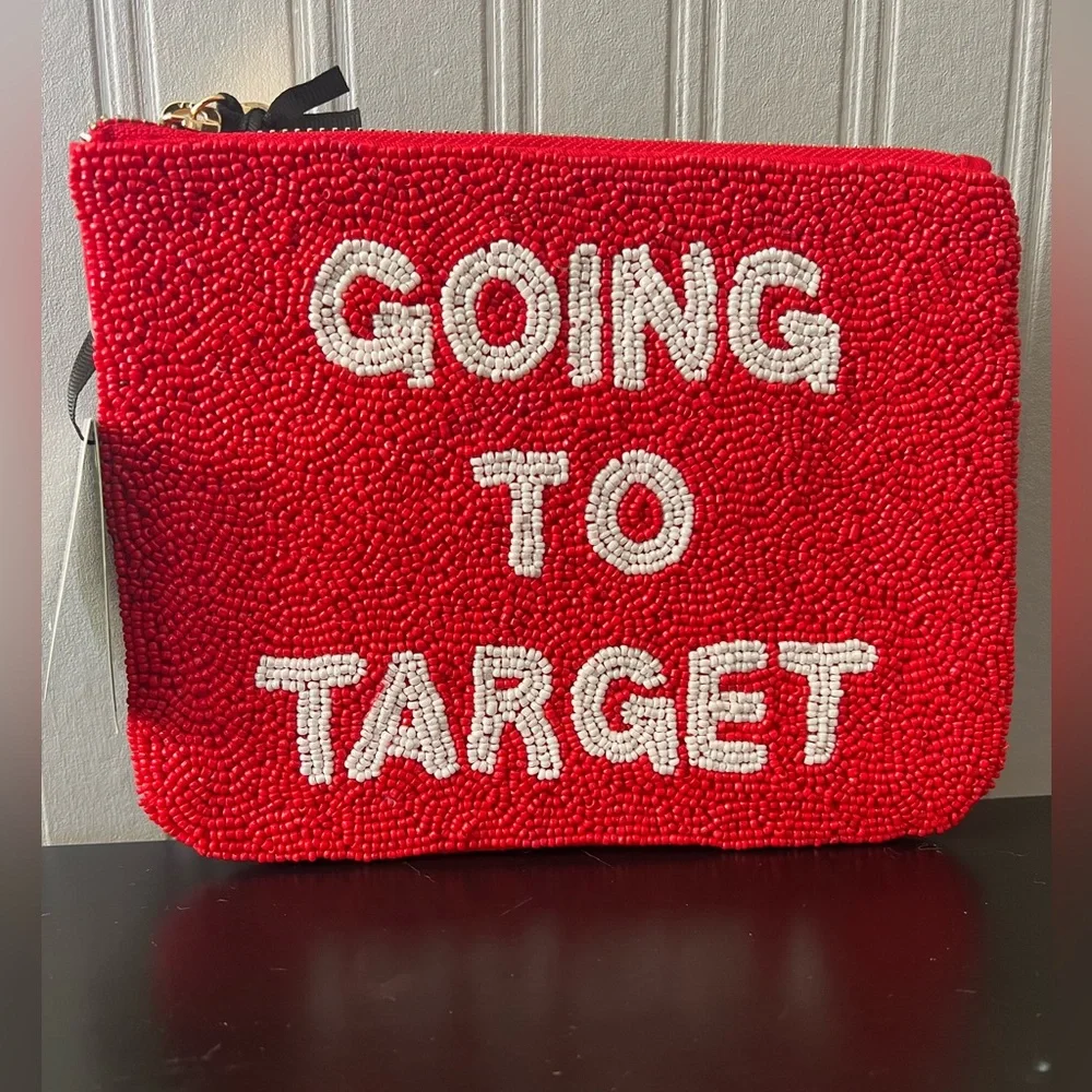 KATE SPADE NEW YORK X TARGET “Going to Target” Beaded Clutch Bag / purse Limited